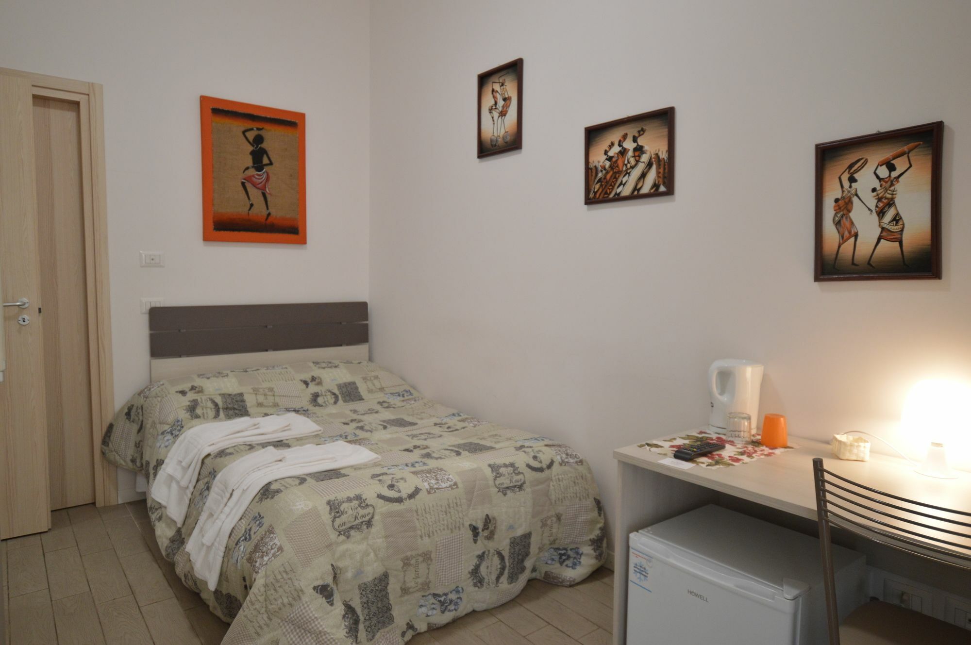 Rooms Monteverde Рим Екстер'єр фото