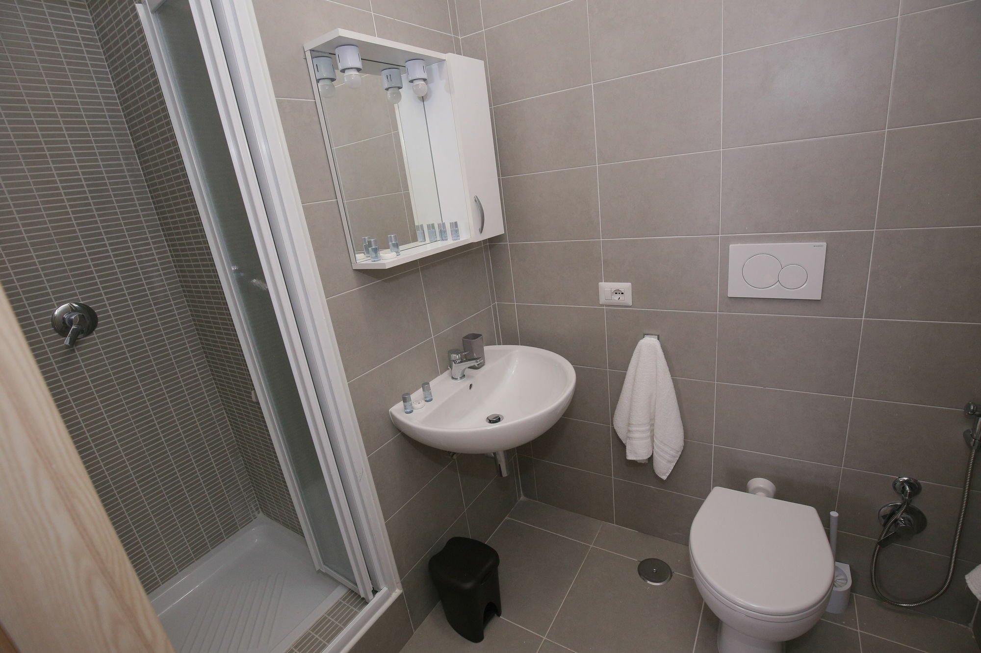Rooms Monteverde Рим Екстер'єр фото