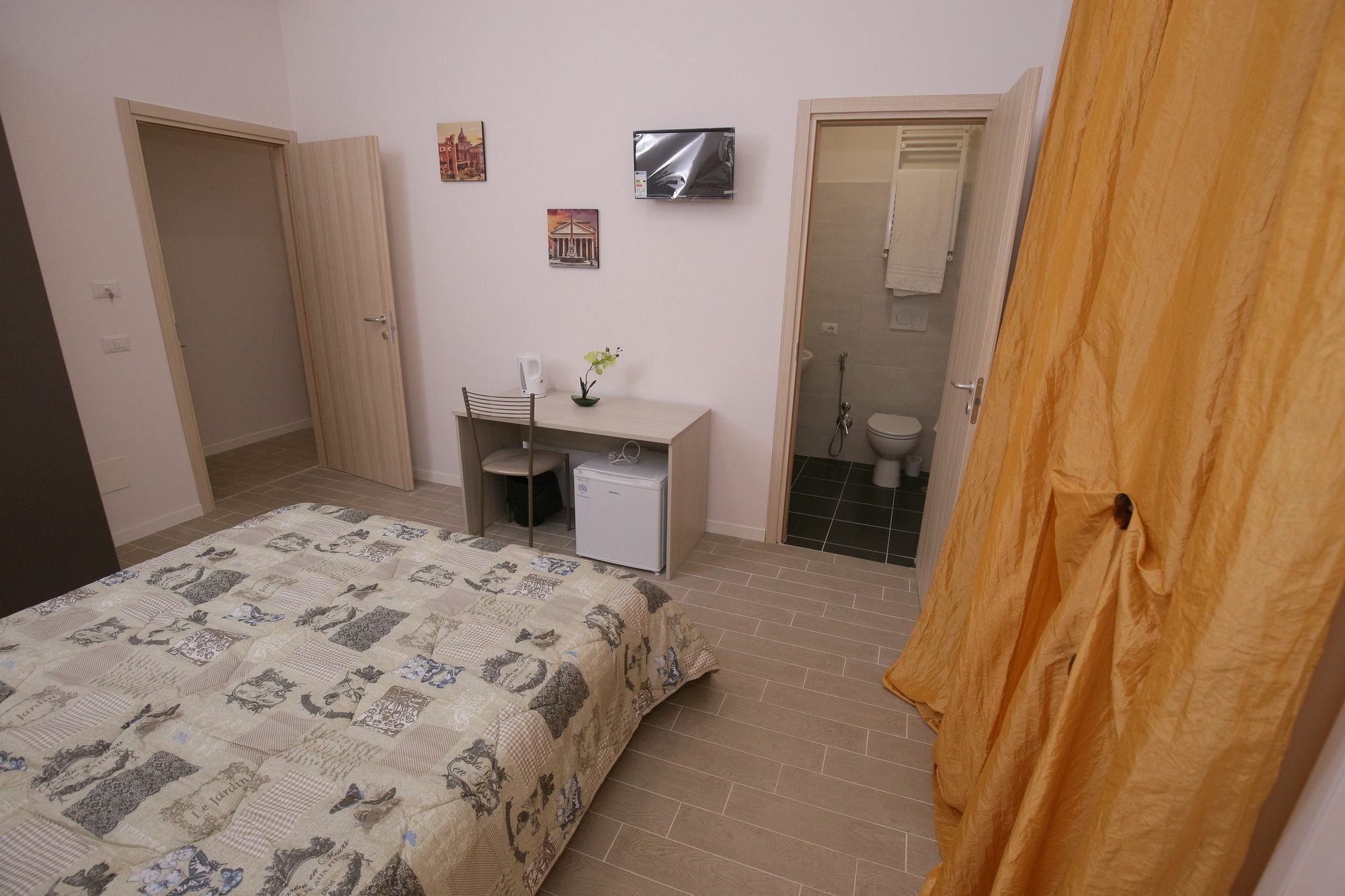 Rooms Monteverde Рим Екстер'єр фото